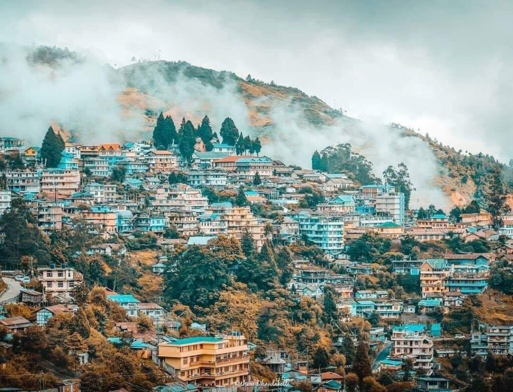 Bhalukpong Dirang Tawang Bomdila Kaziranga Shillong Mawllynnong Cherrapunjee Guwahati Tour Package​