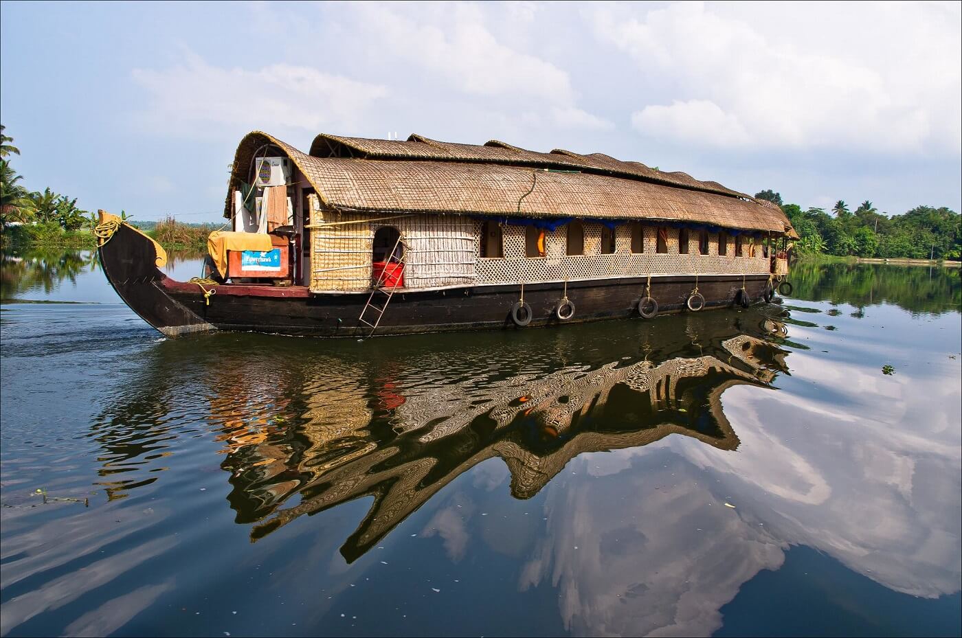 Kerala-Houseboat