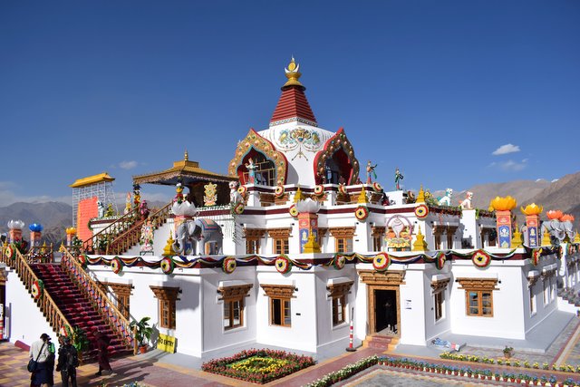 Leh Ladakh tour